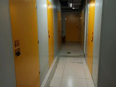 -安东易迷你仓自助寄存仓库(淞虹路店)