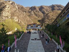 -鸡鸣山旅游风景区