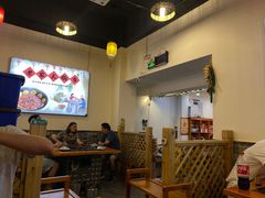 大堂-老家大锅台·地锅鸡·铁锅炖(建邺文体路店)