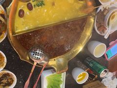 -永發發串串火锅馆·烧烤·大排档(传媒大学店)