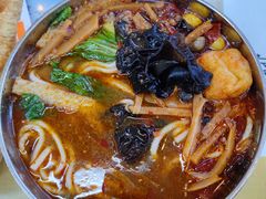 -红鼻子桂林米粉(金唐新光界店)