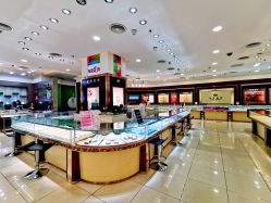 -菜百首饰店(东方新天地店)