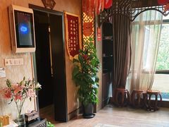 -莱仪堂艾灸经络养生馆(武威东路店)