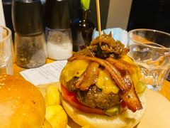 经典大汉堡-The Diner X餐厅(青岛万象城店)
