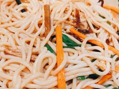 鸡丝凉米线-云海肴·汽锅鸡·云南菜(天津国金汇店)