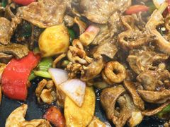 -标记美食新鲜猪杂(兴南大道店)