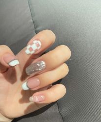-H12 STAR日式美甲美睫专门店