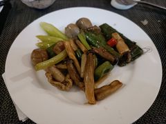 -大佛寺高级素食自助餐厅