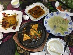 -小厨子私房菜·云南美食店