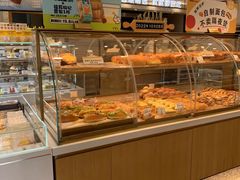 -可斯贝莉现烤面包·生日蛋糕(假日商城店)