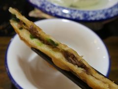 -大众跷脚牛肉馆·非遗传承单位(峨眉山店)