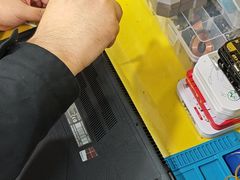 -千米手机电脑维修回收(松江万达店)