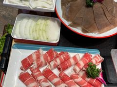 -谭公鱼头·鲜鱼火锅·小龙虾·江湖菜(秀沿路店)