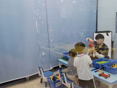 -百变创造力活动中心(虹口龙之梦中心店)