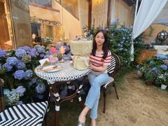 -Lamant Manor已闻花名关於蓝