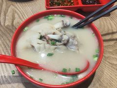 -张太婆老妈蹄花川菜馆·中华餐饮老字号(望平街店)