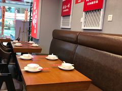 卡座-周鱼小馆石锅酸菜鱼(活力汇店)