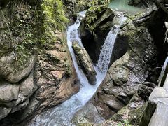 -龙水峡地缝景区