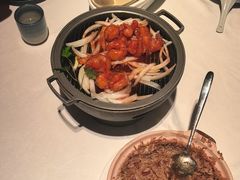 -八府香鸭·啫啫煲(华山路店)