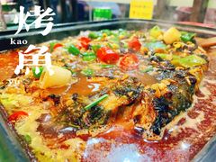 -云晓光头烧烤吧(德平路店)