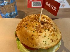 -必胜客(龙泉万达店)