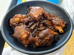 -老娘舅餐厅(黄龙体育中心店)