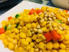 -马尔龙新疆饭店·清真(瑞景店)