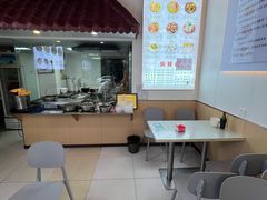 -崇州余荞面(落虹桥店)