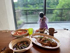 -芳草地度假酒店·野炉中餐厅