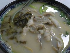 招牌黄鱼面-明呈黄鱼面馆(斜土路店)