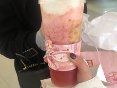 -奈雪的茶(亨特国际广场店)