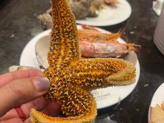 -川骄海鲜自助(王府井奥莱UP TOWN店原世界之花店)