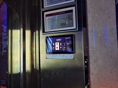 -温莎KTV(珠江路店)