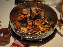 -七欣天香辣蟹火锅(闵行浦江欢乐颂店)