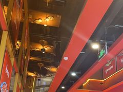 大堂-蜀香三绝·牛蛙·烤鱼·天府炒鸡(安丘泰华店)