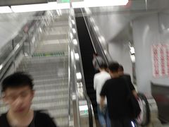 -奥体中心(地铁站)