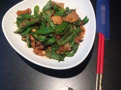 -凤凰湘语·海派湘菜(浦东旗舰店)