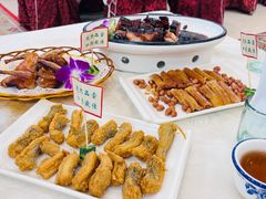 -津津菜馆(绝没分店)