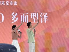 -百联奥特莱斯广场(武汉盘龙店)