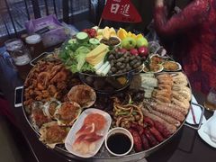 -日进一片海.生腌海鲜火锅.宵夜烧烤(三里屯总店)