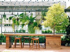 -ROAST coffee & eatery