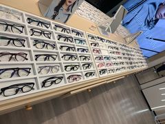 -康利眼镜·蔡司战略合作店(龙泉书房店)