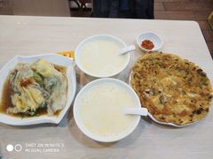 -兄弟深夜豆浆
