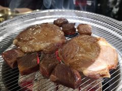 丹麦黑猪梅花-本炙炭烤·蒲烧活鳗料理店(金沙洲店)