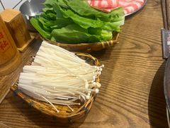 -巴卤社老火锅(财富店)