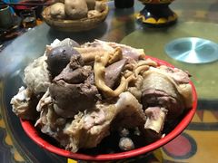 -金荞麦彝家美食