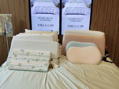 -广州周大福金融中心