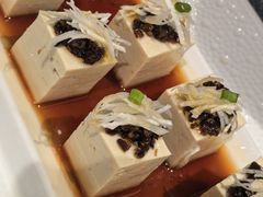 京葱油鸡枞北豆腐-北京泰富酒店-柏景轩中餐厅