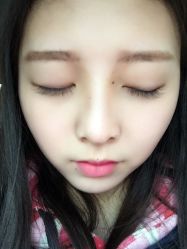 -爱美睫美甲会馆