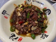 -何永光123鲜牛肉馆(1号店)